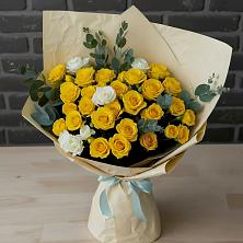 Букет цветов из:  Розы в Беседино