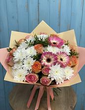 Букет цветов из:  Розы, Герберы и Хризантемы в Беседино