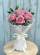 Букет цветов из:  Розы в Беседино