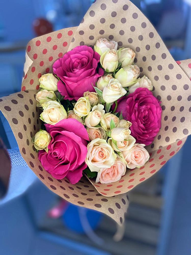 Букет цветов из: Розы в Беседино