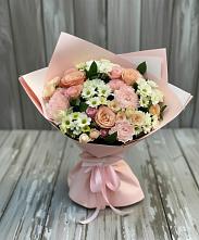 Букет цветов из:  Гвоздики, Розы и Хризантемы в Беседино