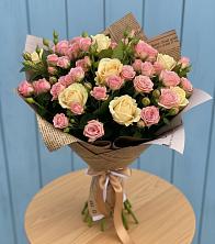 Букет цветов из:  Розы в Беседино