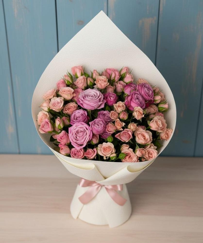 Букет цветов из: Розы в Беседино
