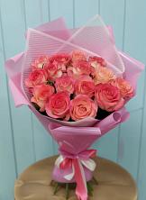 Букет 15 Розовых роз Равель в Беседино