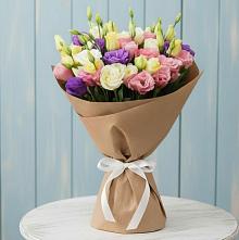 Букет цветов из:  Лизиантусы в Беседино