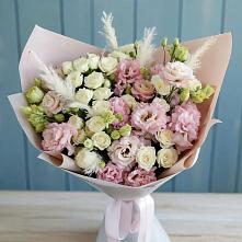Букет цветов из:  Альстромерии и Розы в Беседино