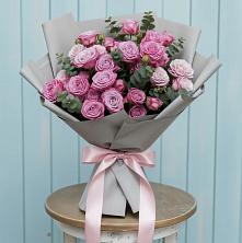 Букет цветов из:  Розы в Беседино